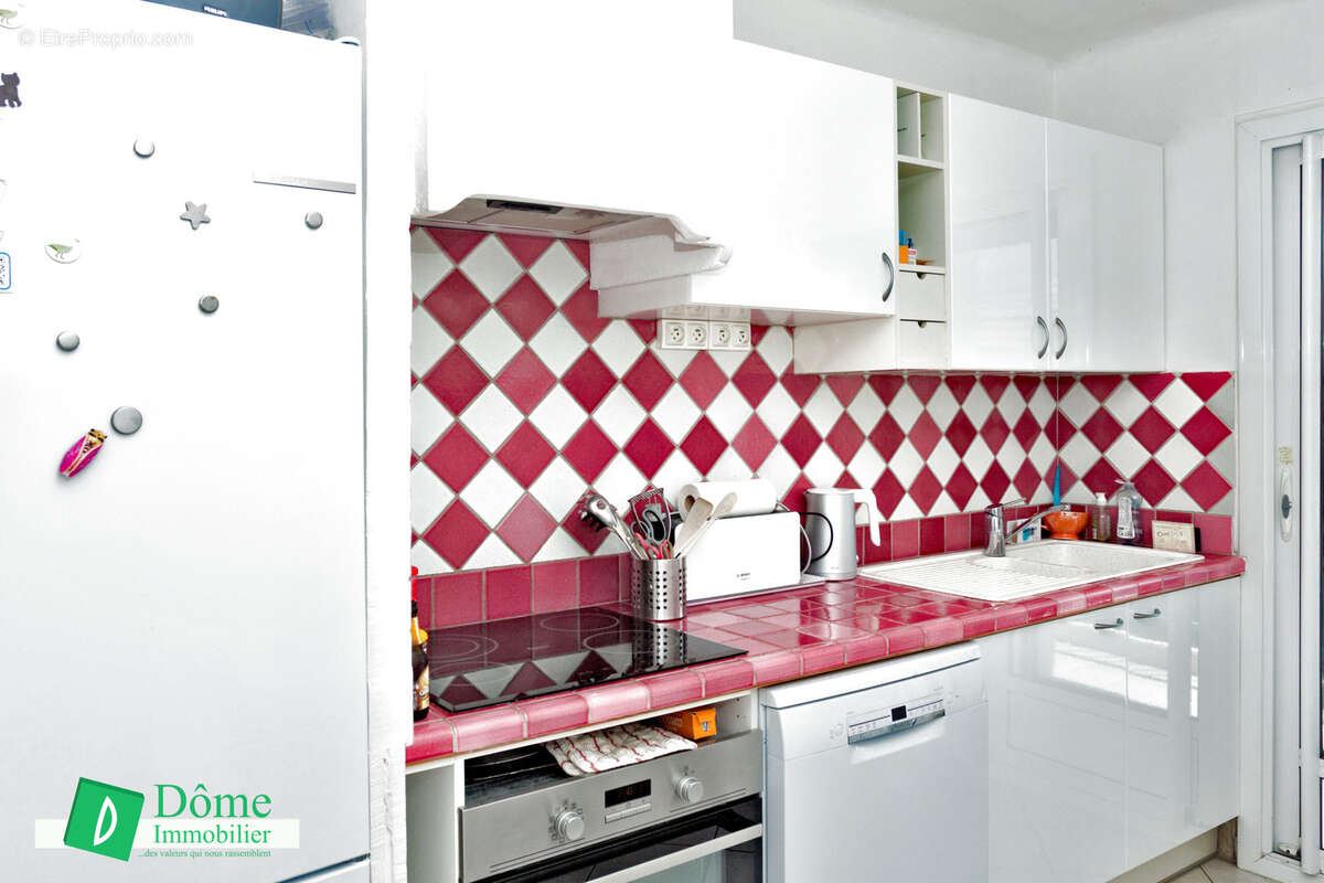 Appartement à SIX-FOURS-LES-PLAGES