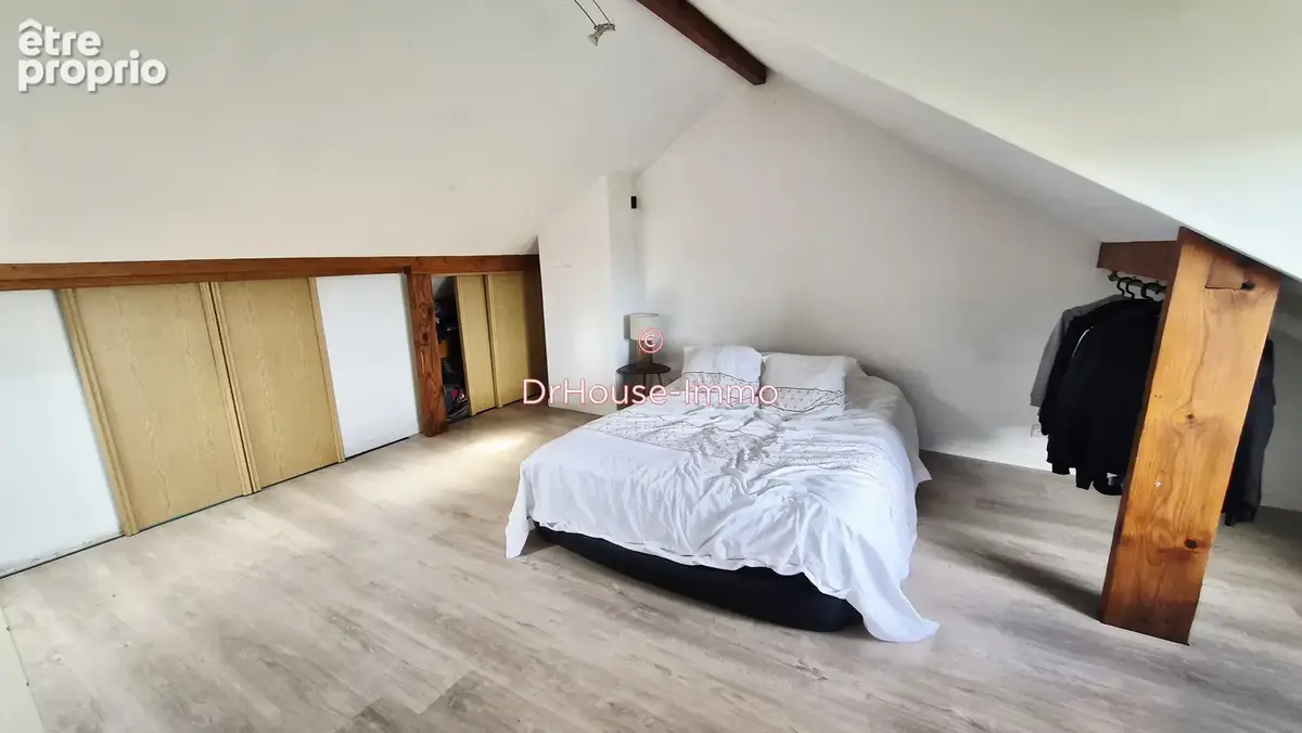 Maison 160 m² à Mareuil-Les-Meaux  - photo 13