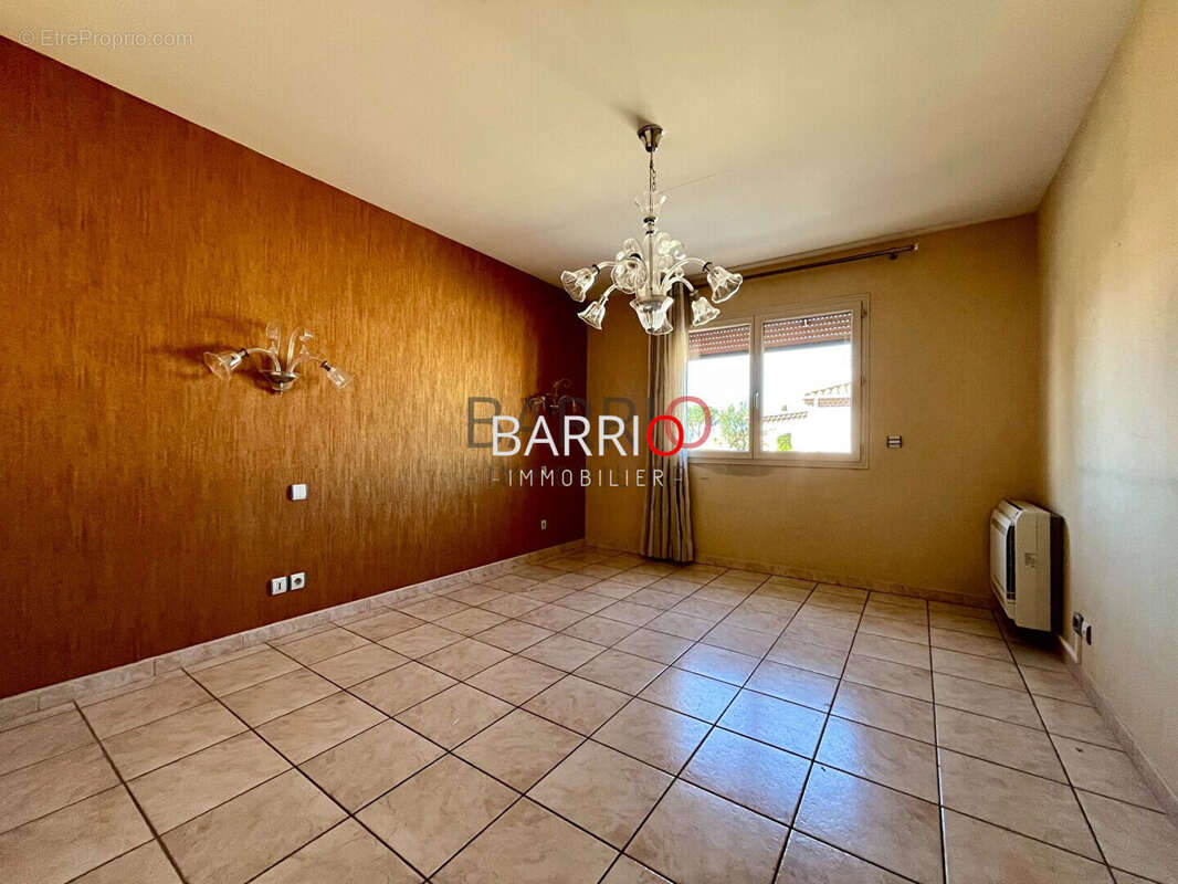 Maison à SAINT-CYPRIEN