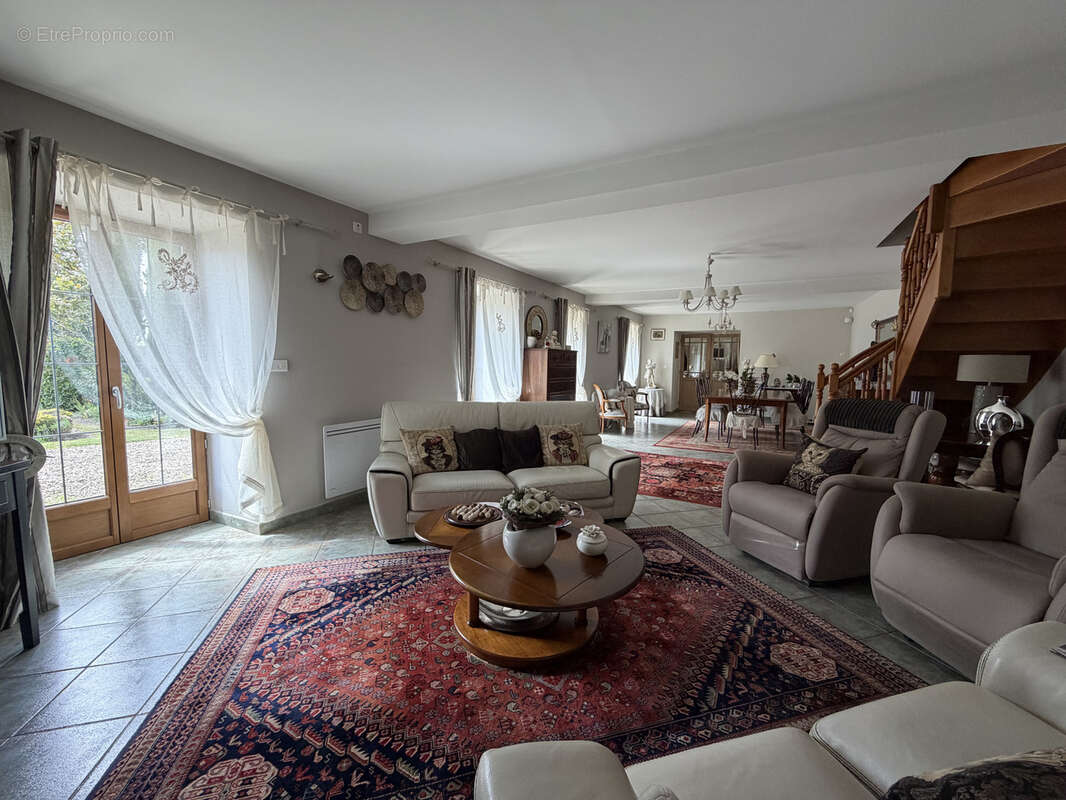 Maison à VILLERS-COTTERETS