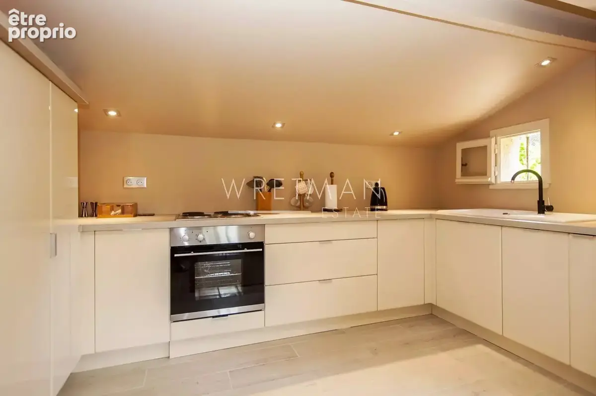 Co Exclusive À vendre près de Valbonne - Domaine de 3 logements - photo 25