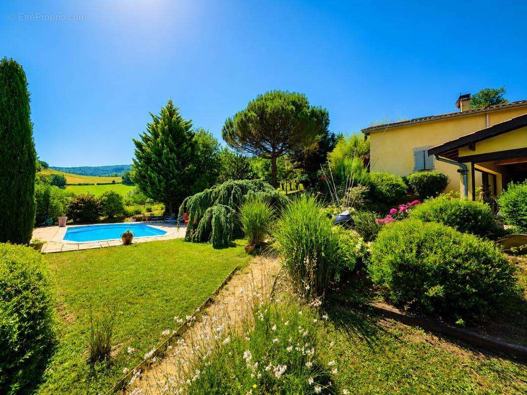 Maison 150 m² à Courzieu  - photo 11