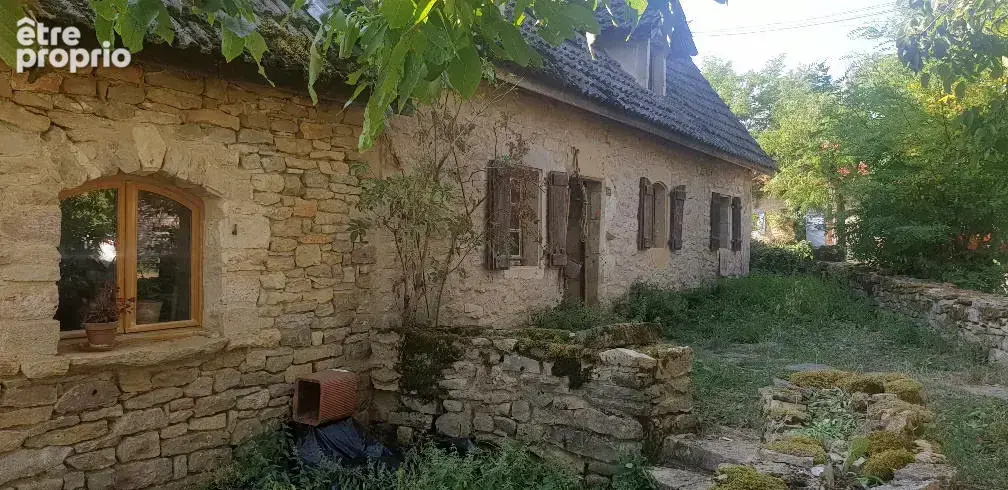 Maison à PARISOT