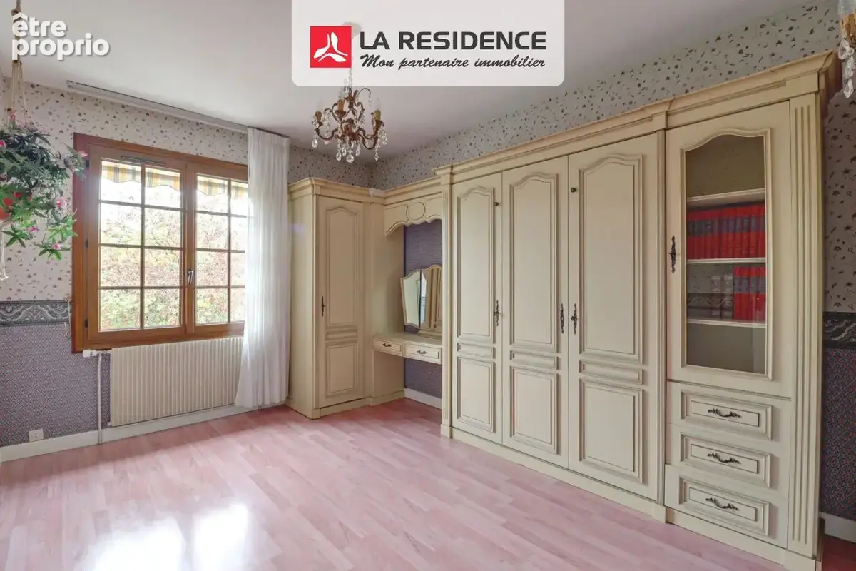 Maison 6 pièces 128 m² à vendre à Saint-Gervais-La-Foret (41350) - photo 6