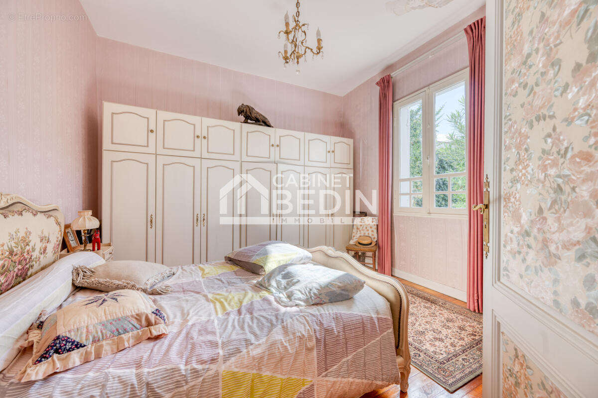 Maison à LE BOUSCAT