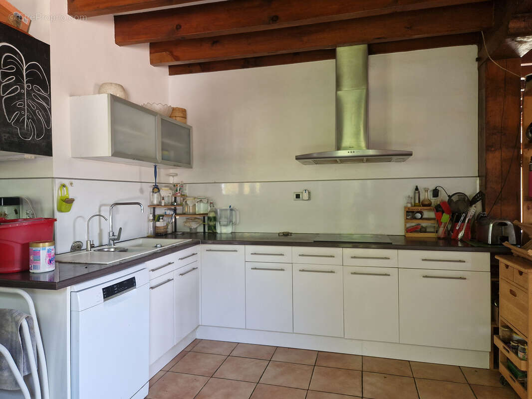 ASCAIN - Charmante maison avec vue sur les Pyrénées - 6 chambres - photo 8