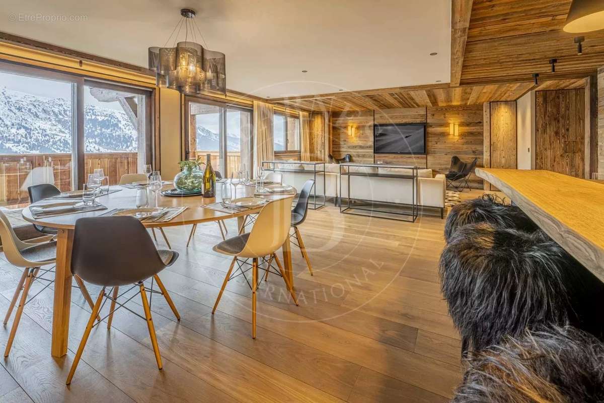 Appartement à LES ALLUES