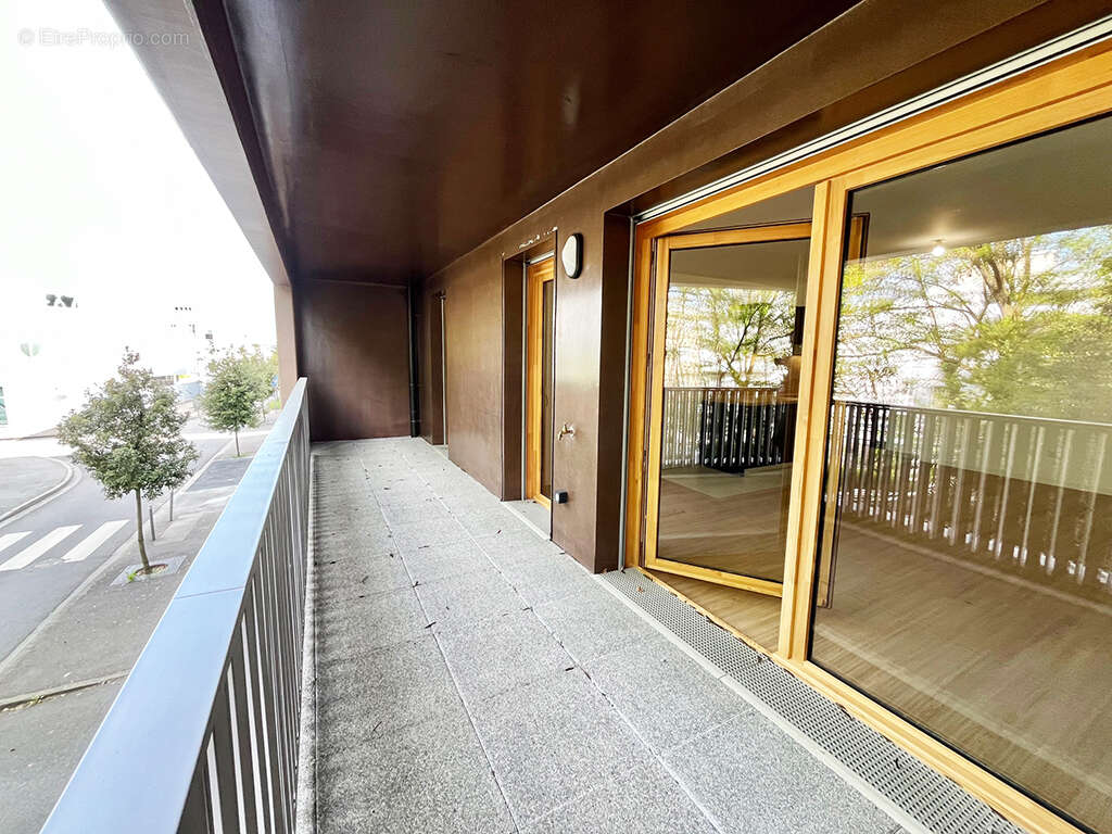 Appartement à SAINT-CYR-L'ECOLE