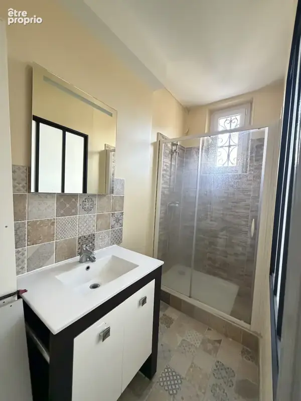 A vendre appartement 43.35m2 t2 orleans quartier bannier/acacias - photo 4