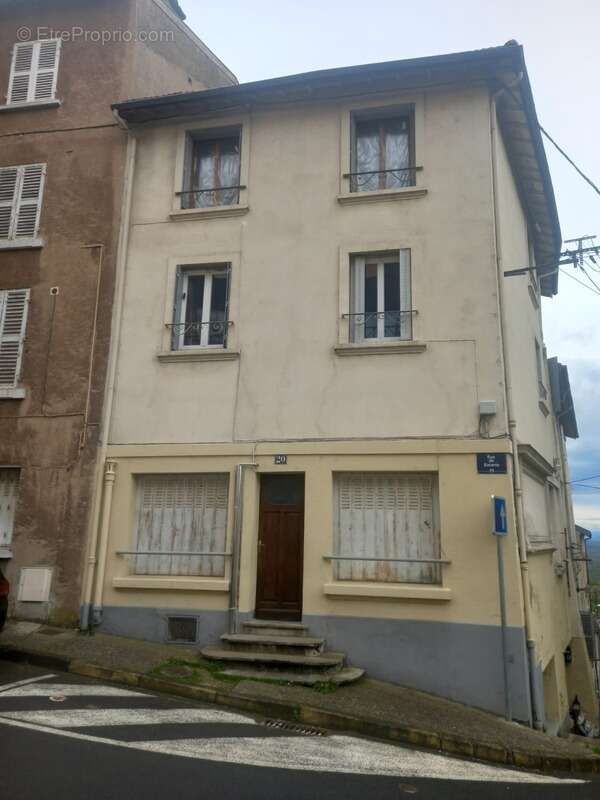 Appartement à THIERS