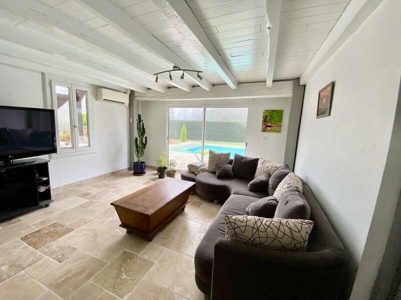 Magnifique fermette renovee avec piscine et dependances sur terrain de 5000 m2 a ygos - photo 11