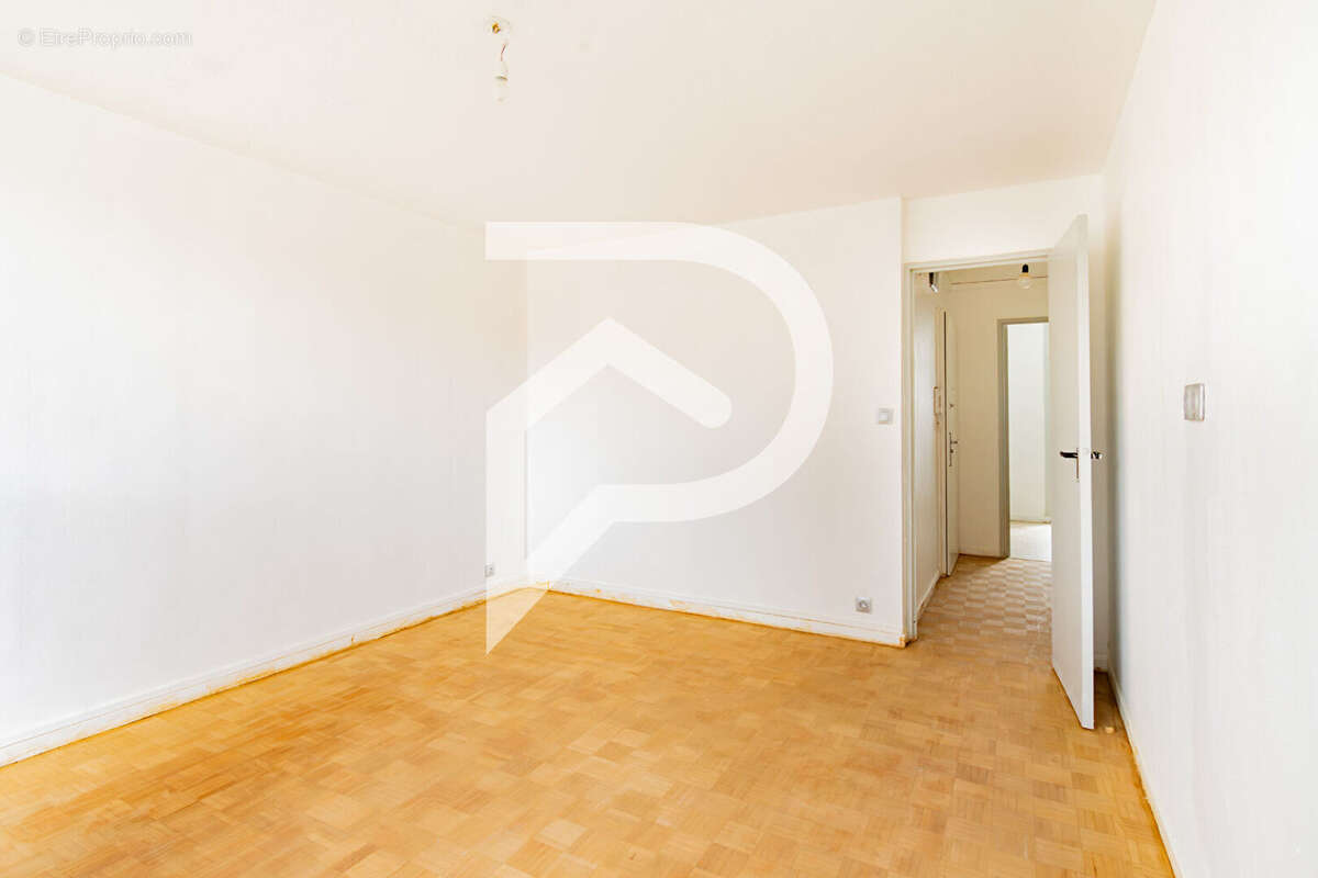 Appartement à MARSEILLE-11E