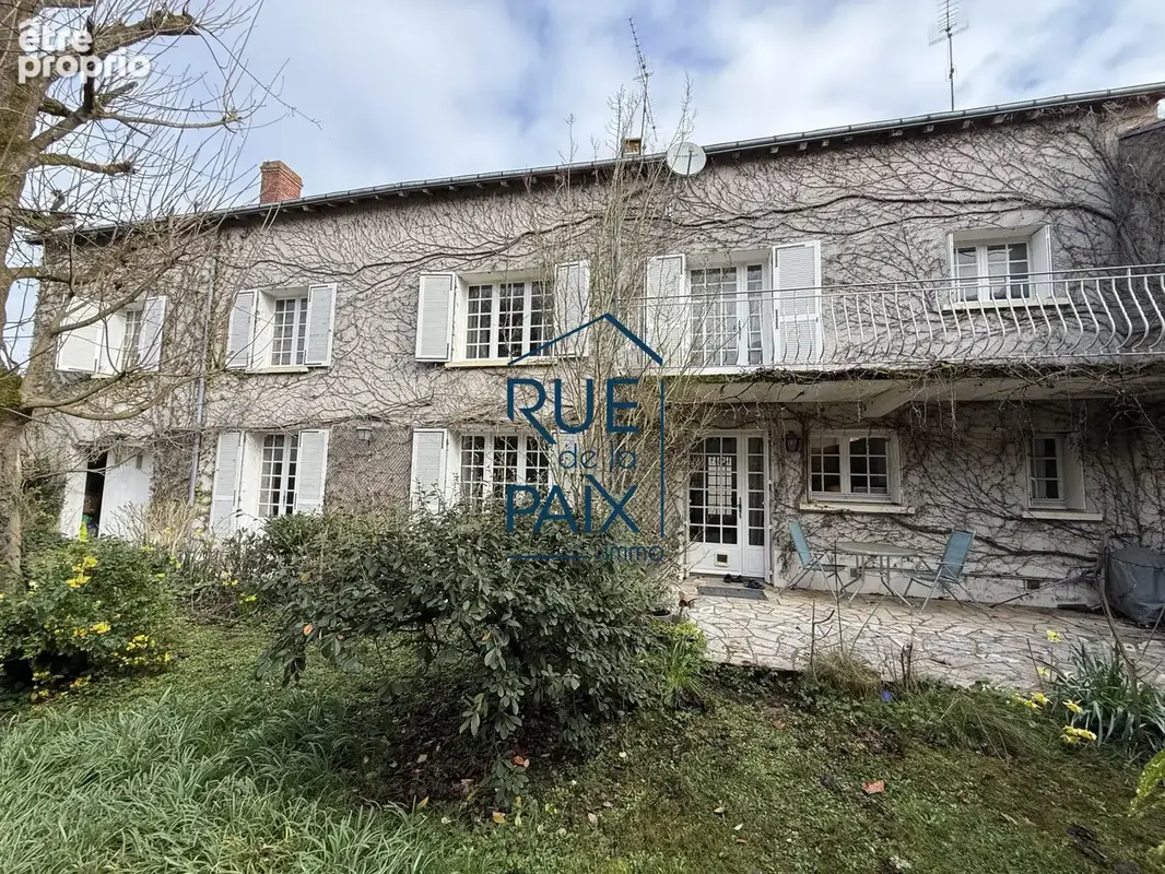 Maison 5 pièces 160 m² à vendre à Saint-Gervais-Les-Trois-Clochers (86230) - photo 9