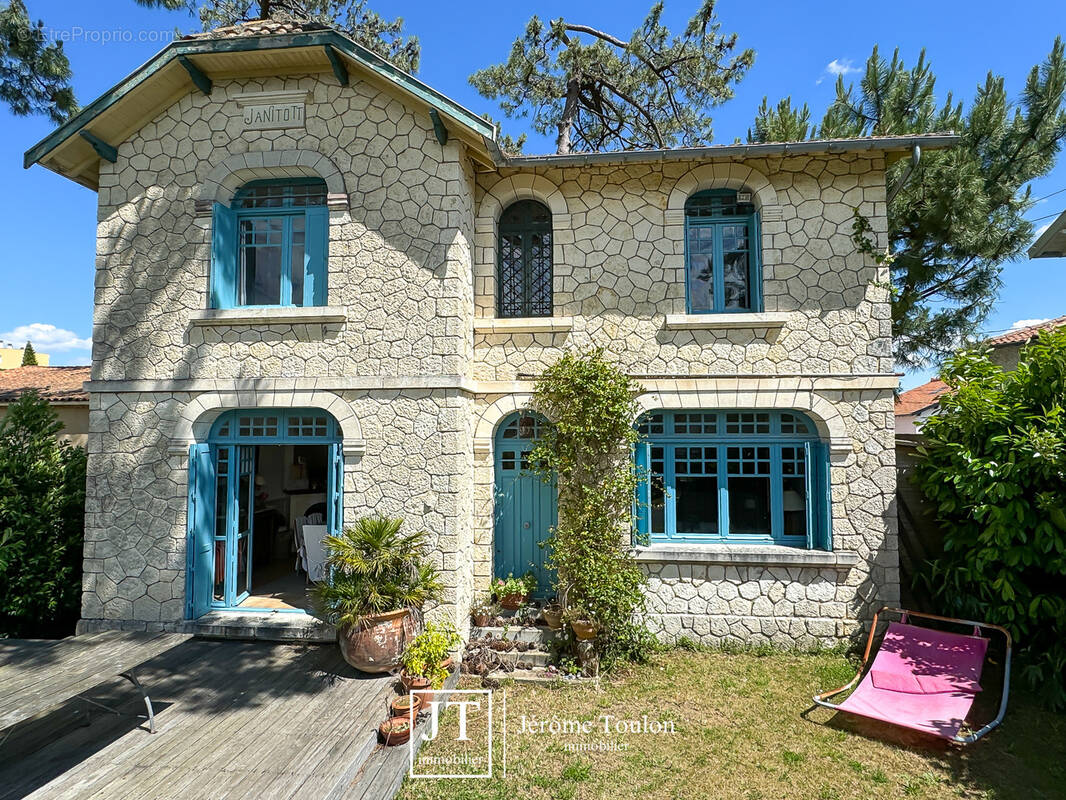 Maison à SAINT-PALAIS-SUR-MER