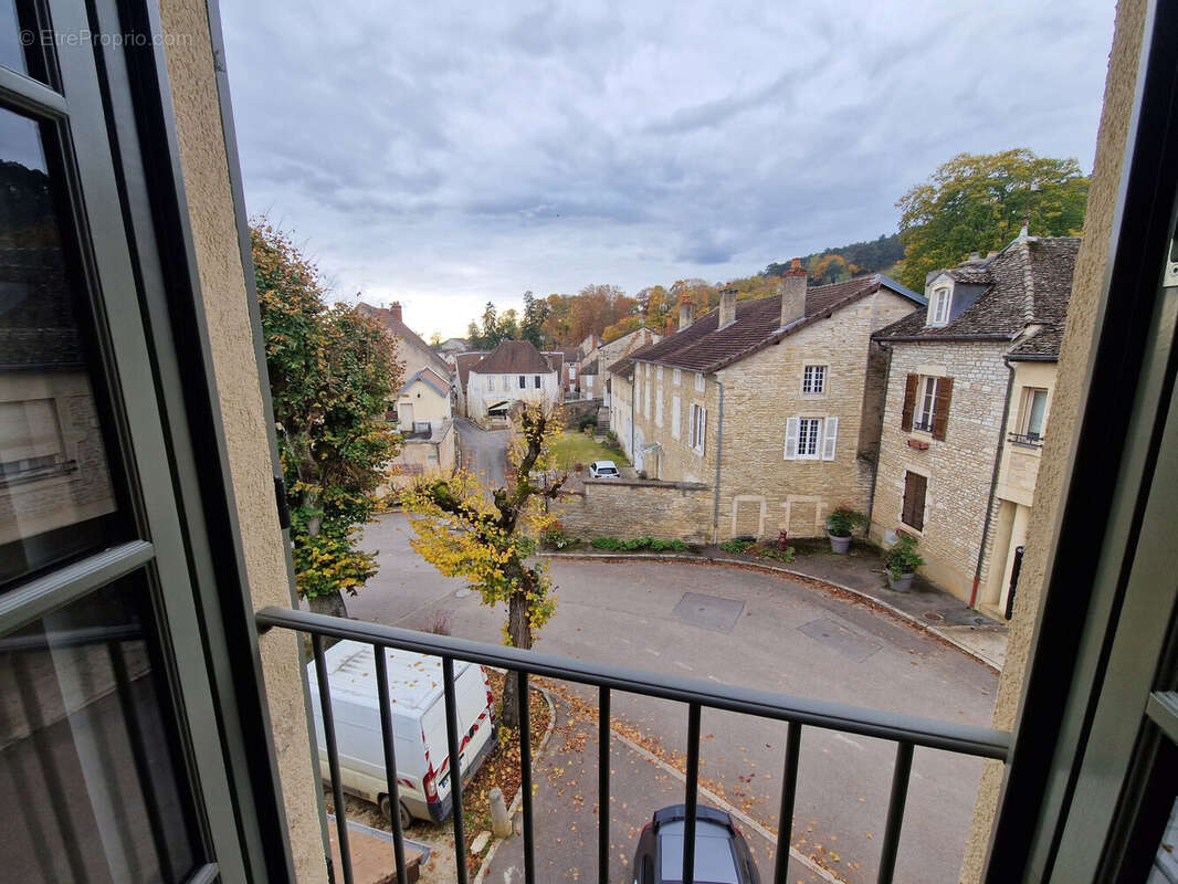 Appartement à VOLNAY