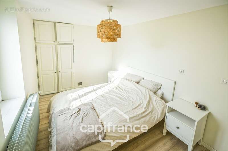 Maison à COLAYRAC-SAINT-CIRQ