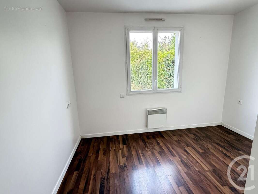 Maison à BOUCHEMAINE