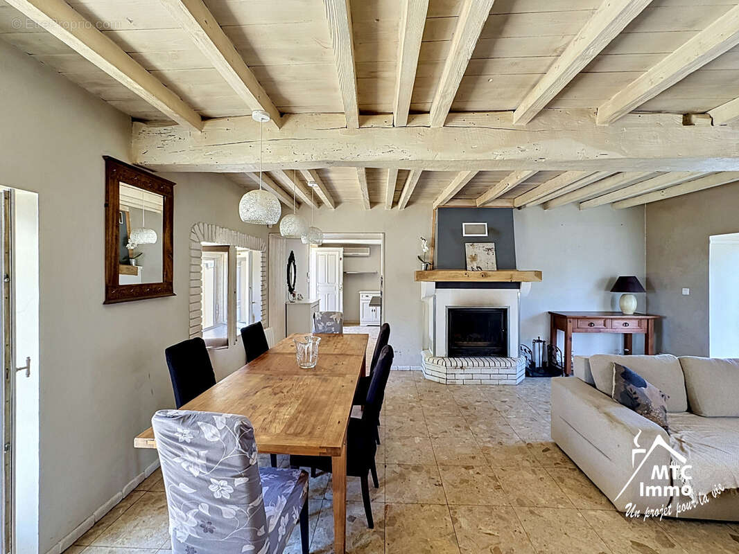 Maison à CHAMAGNIEU