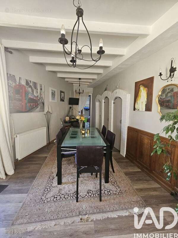 Maison 371 m² à Souvigne  - photo 2