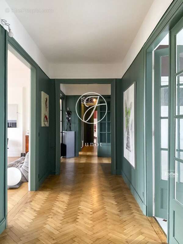 Appartement à MARCQ-EN-BAROEUL