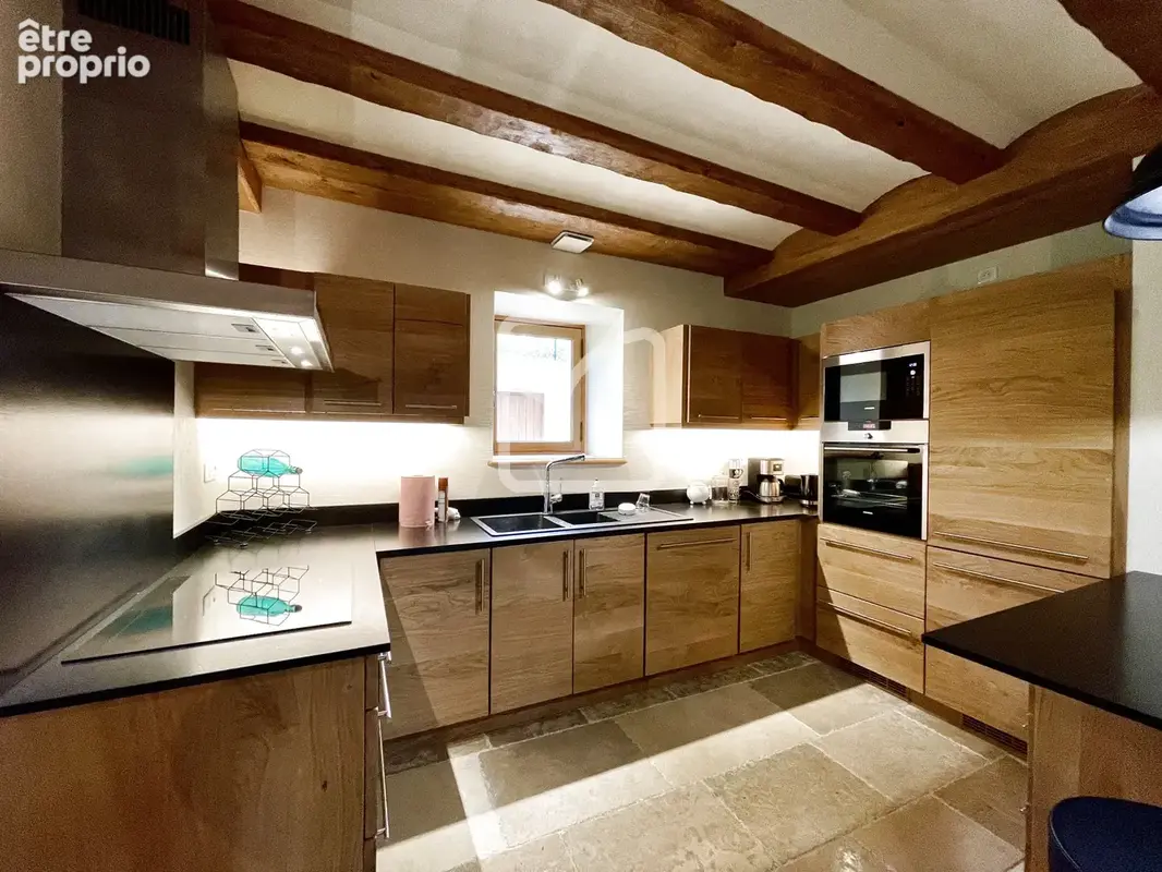  Exclusif ! Le goût du parfait à 40mn de Sarlat. Propriété avec sa demeure dotée de 5 vastes chambres et 3 dép - photo 12