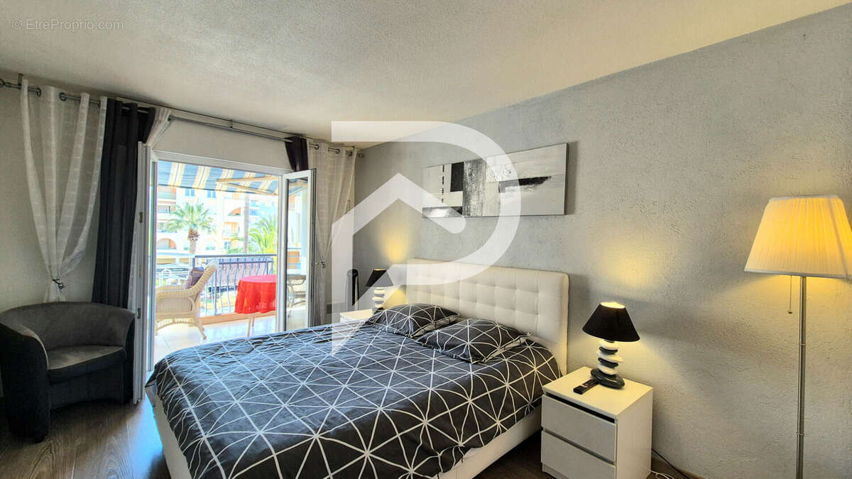 Appartement à FREJUS