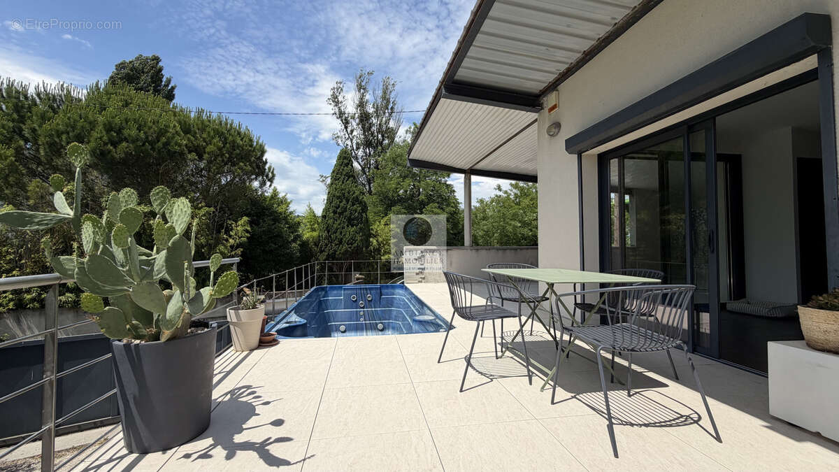Appartement à VALENCE