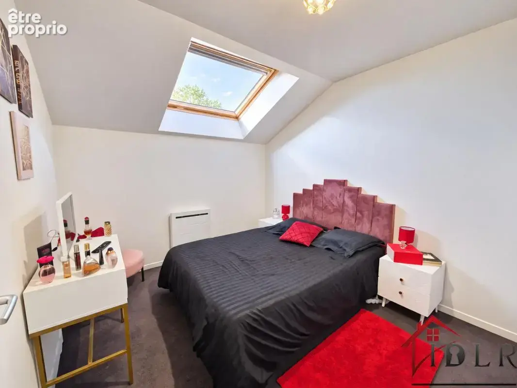 Appartement t3 lumineux avec terrasse et 2 parkings   vitry- - photo 6