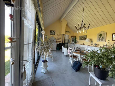 Longère avec piscine près de Loches - photo 5