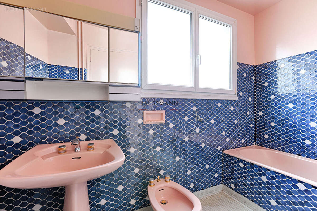 Appartement à PARIS-12E