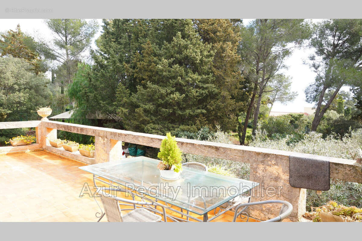 Maison à SAINT-RAPHAEL