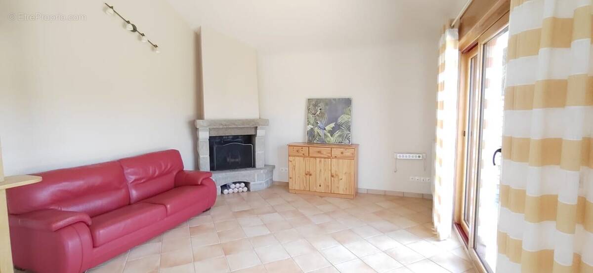 Maison à PLOUZEVEDE