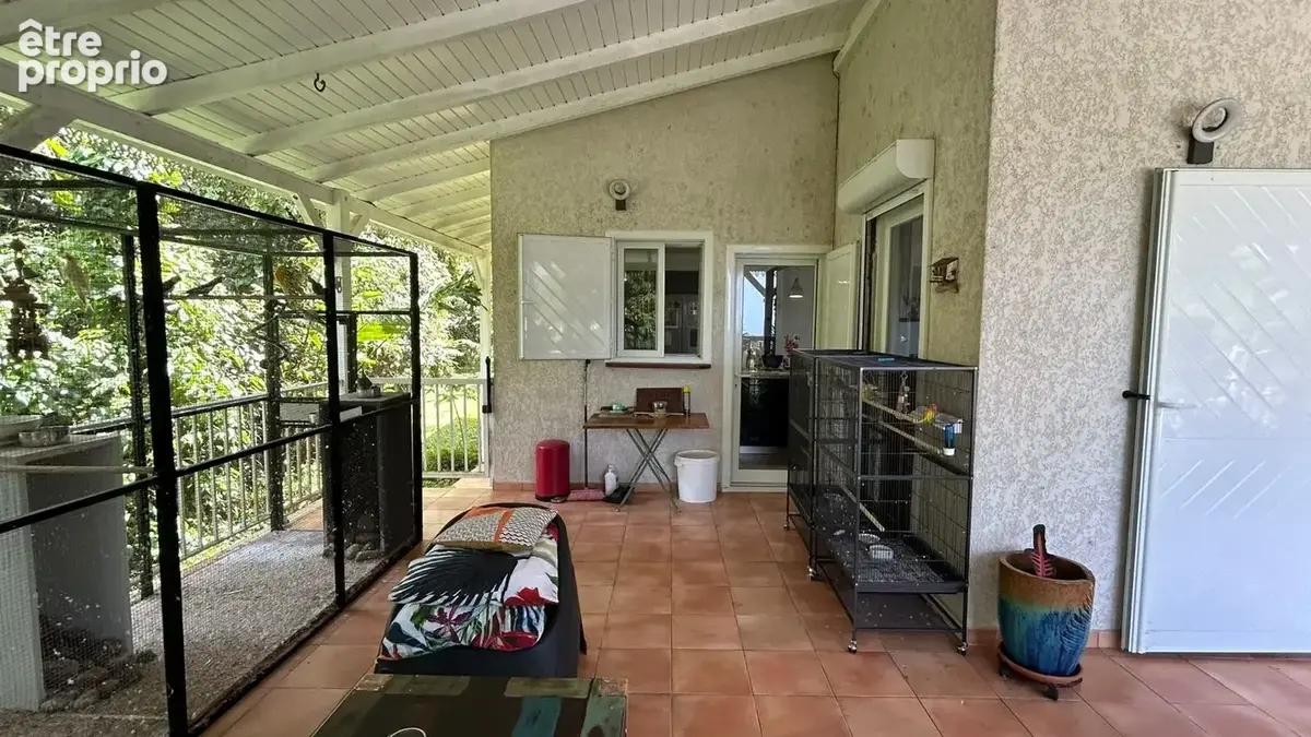 À VENDRE   Magnifique Villa F4 avec Piscine à Saint-Claude - photo 14
