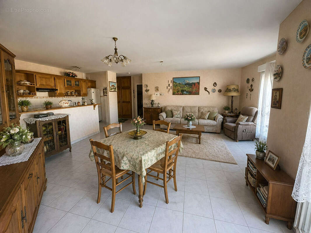Appartement à JARNY