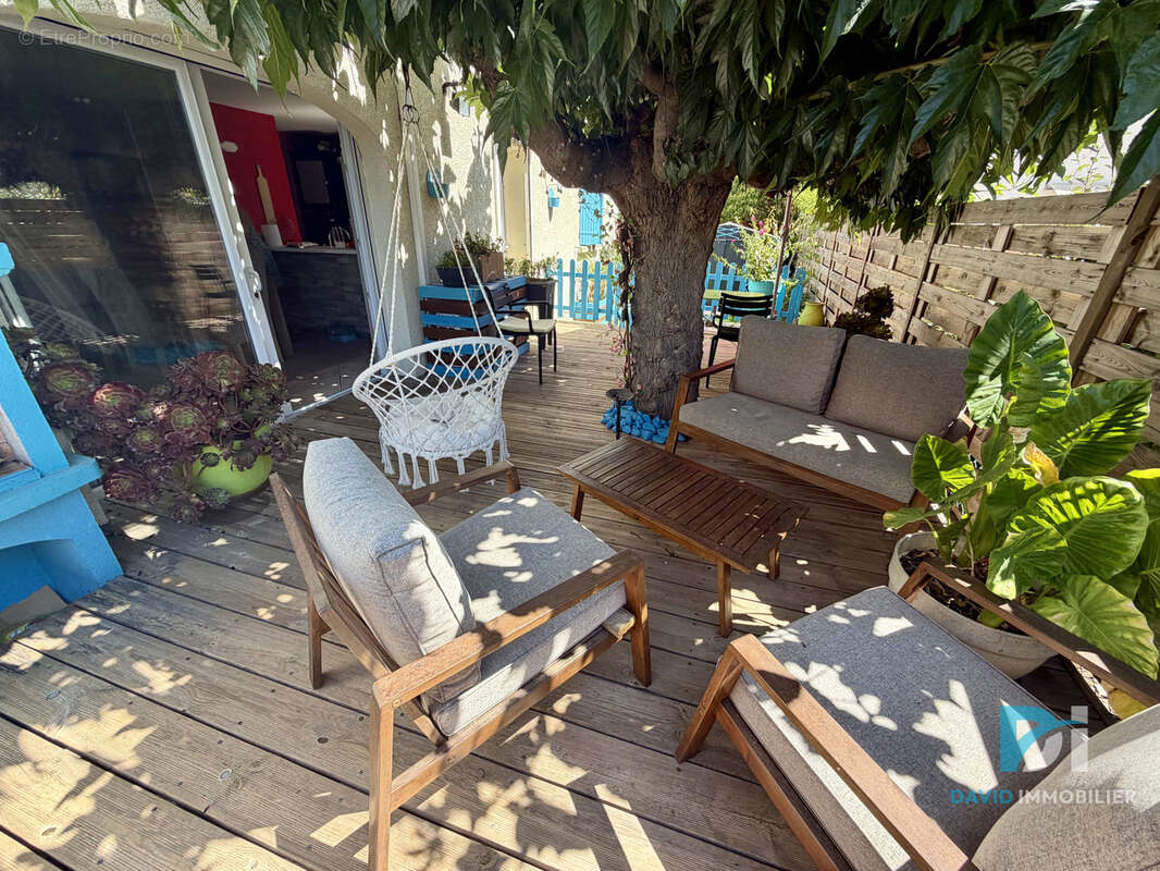 BEZIERS, Villa plain-pied sur 250m2 de terrain. - photo 2