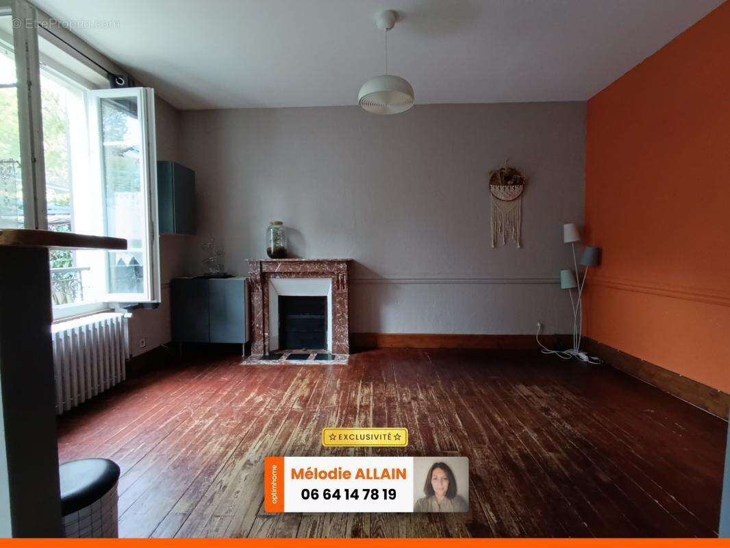 Vichy jeanne d'arc- maison des annees 40 avec cour et garage-ideal investisseur ou 1er achat - photo 9