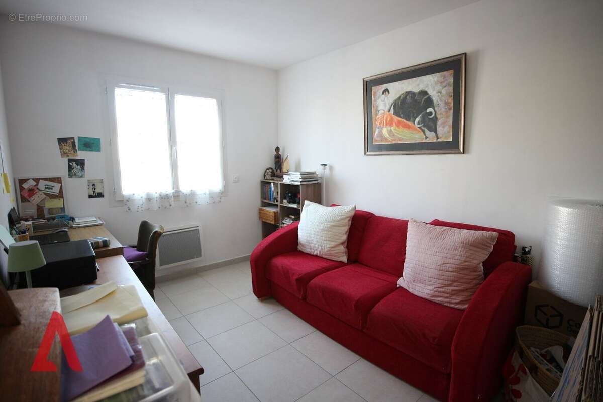 Maison à NISSAN-LEZ-ENSERUNE