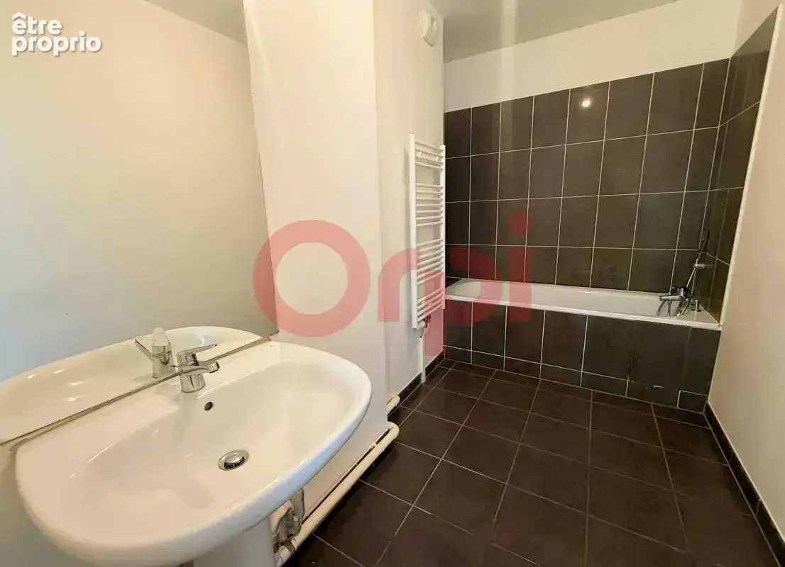 Appartement À Vendre - photo 6