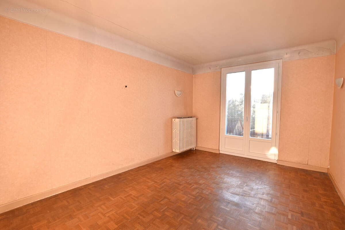 Maison à SAINT-PRIX