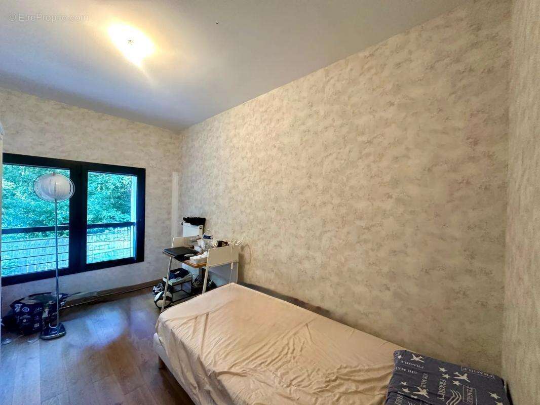 Appartement à STAINS