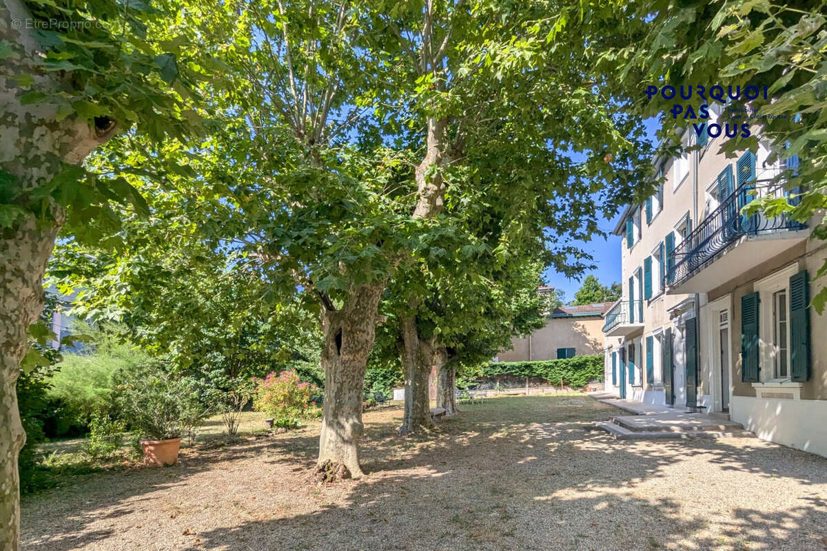 Maison à OULLINS
