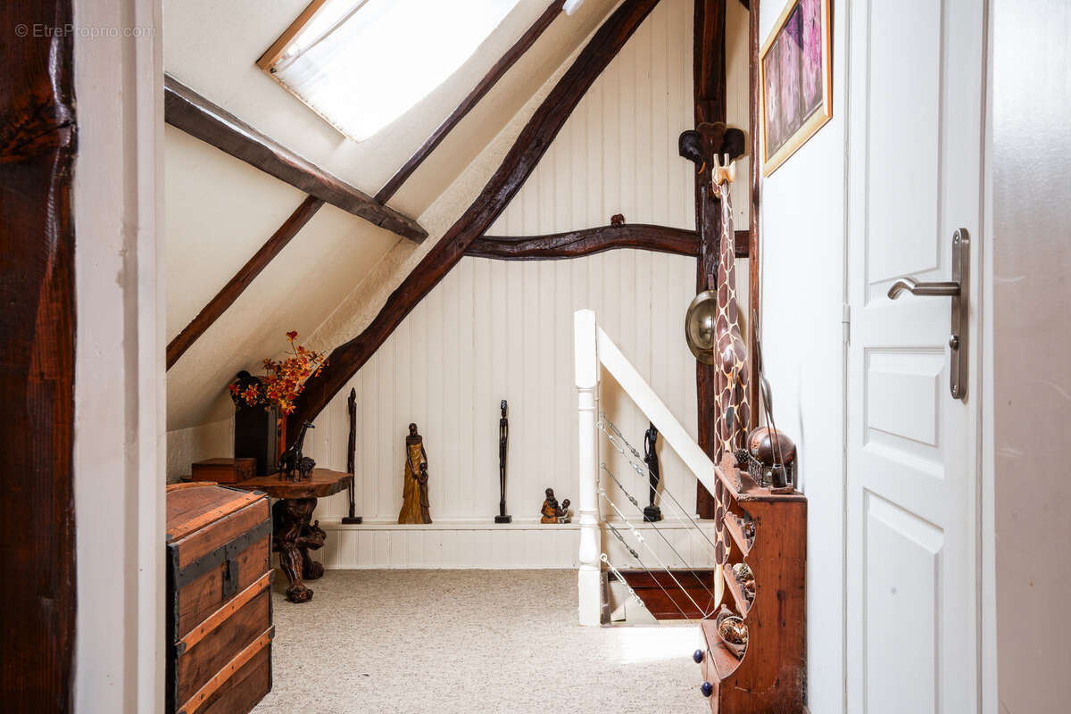 Maison à VIEUVICQ
