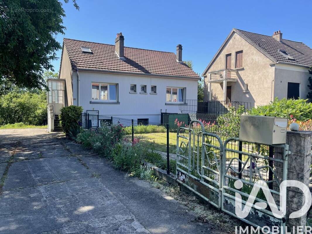 Photo 2 - Maison à VITRY-SUR-ORNE