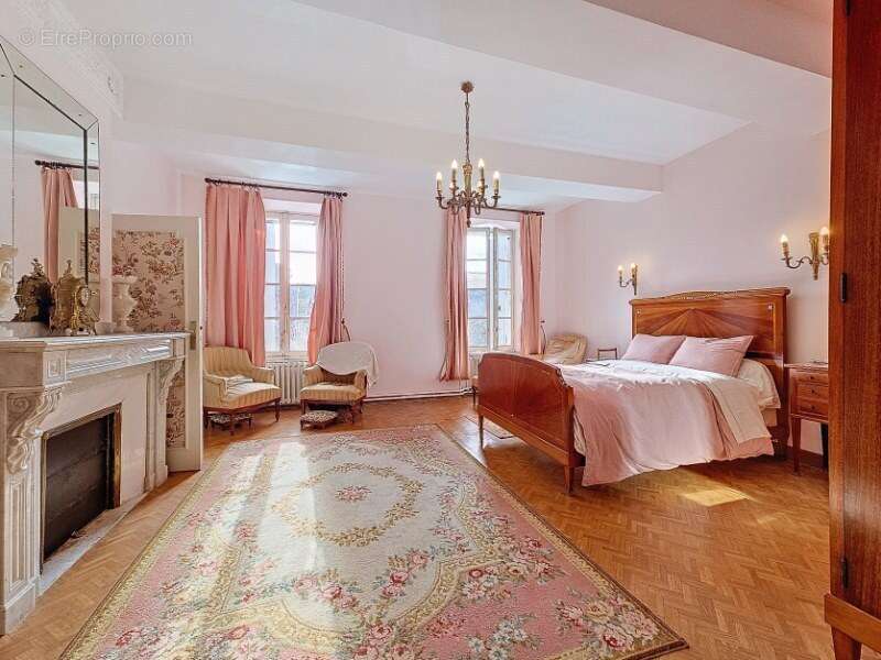 Maison à TOUROUZELLE