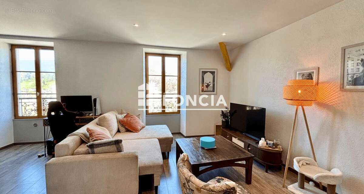 Appartement à AIX-LES-BAINS