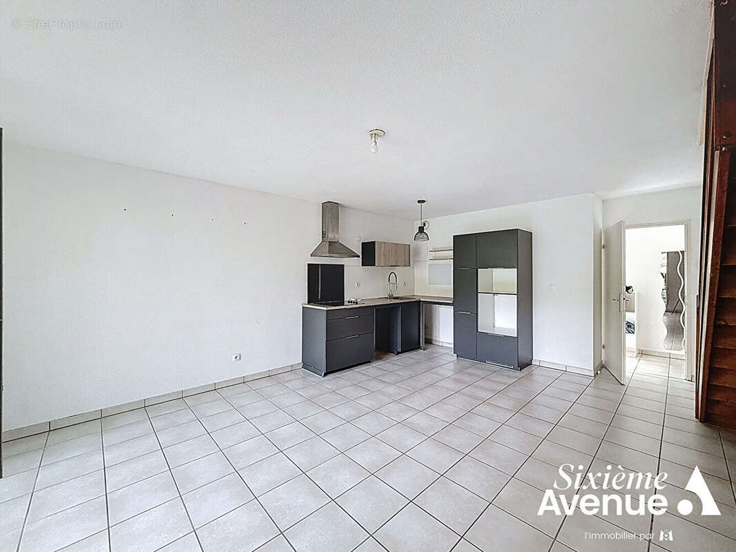 Appartement à LYON-8E