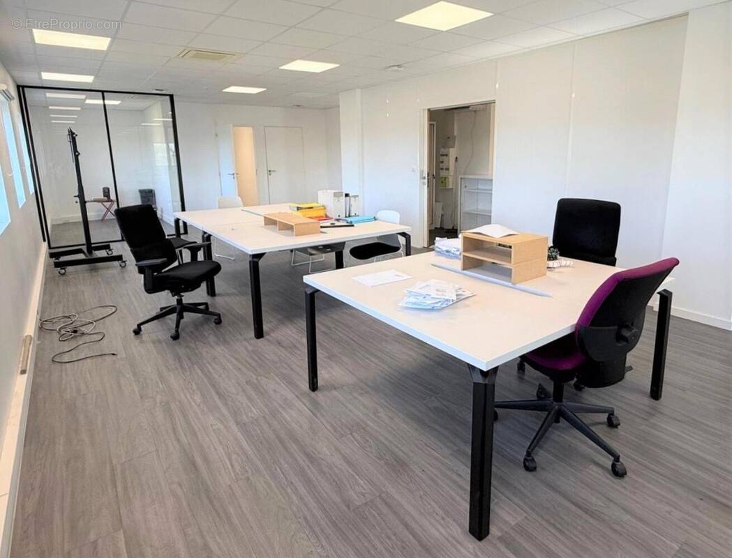 Photo 1 - Commerce à TRESSES