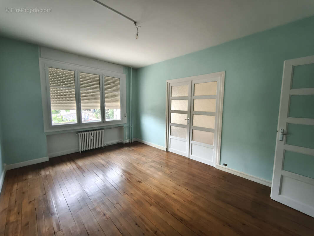 A visiter Place Bellevue appartement F3 - photo 2
