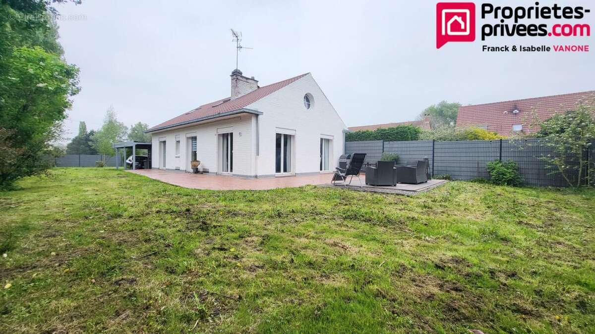 Maison Individuelle type plain pied - 3 chambres - jardin - garage - cave - 82 m² habitables (120m² utiles) - photo 4