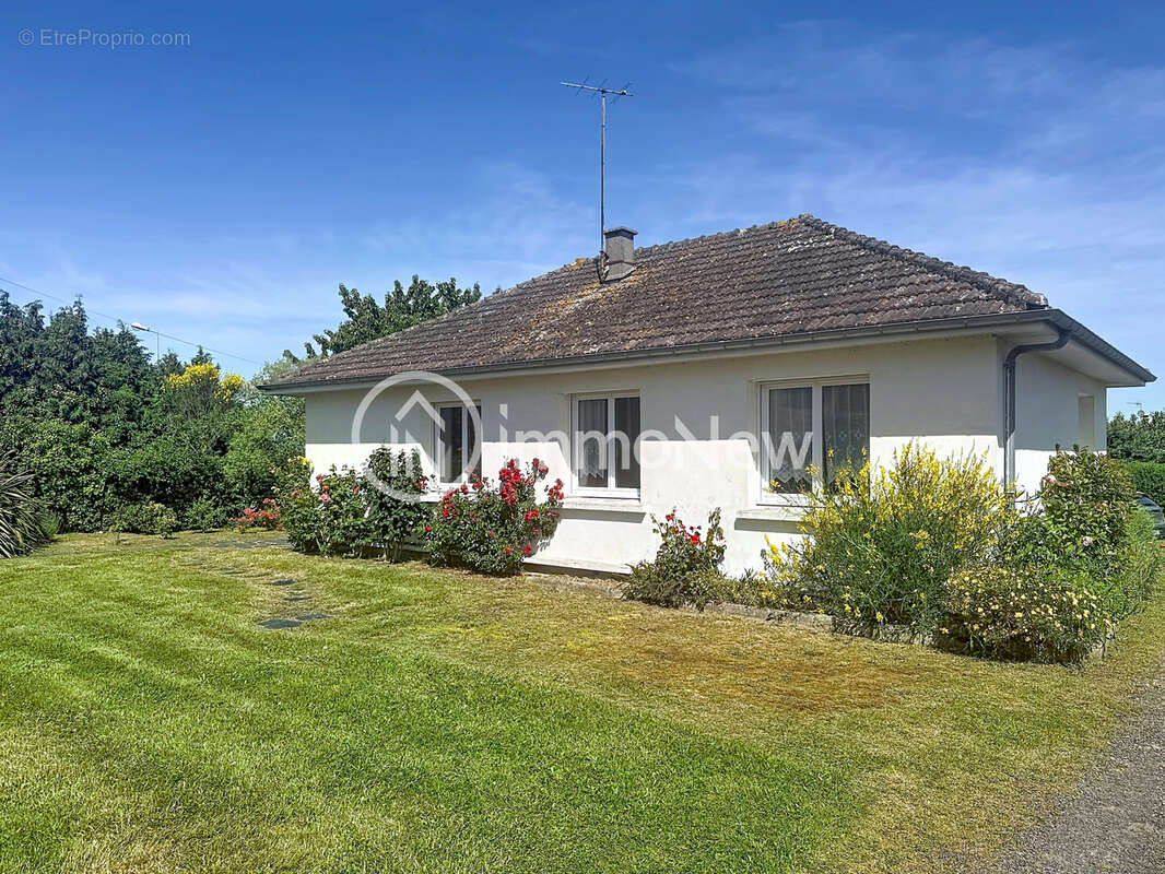 Maison à SAINT-PAIR-SUR-MER